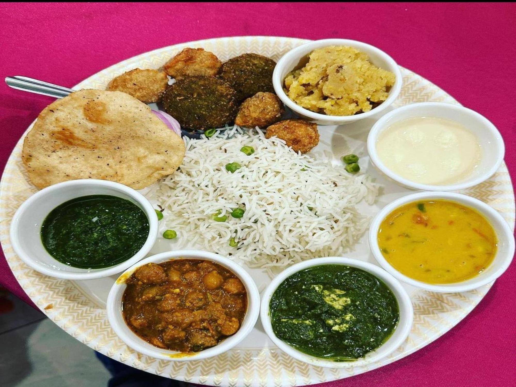 Sarva Darshan Ashram Hotel Haridwār Екстериор снимка